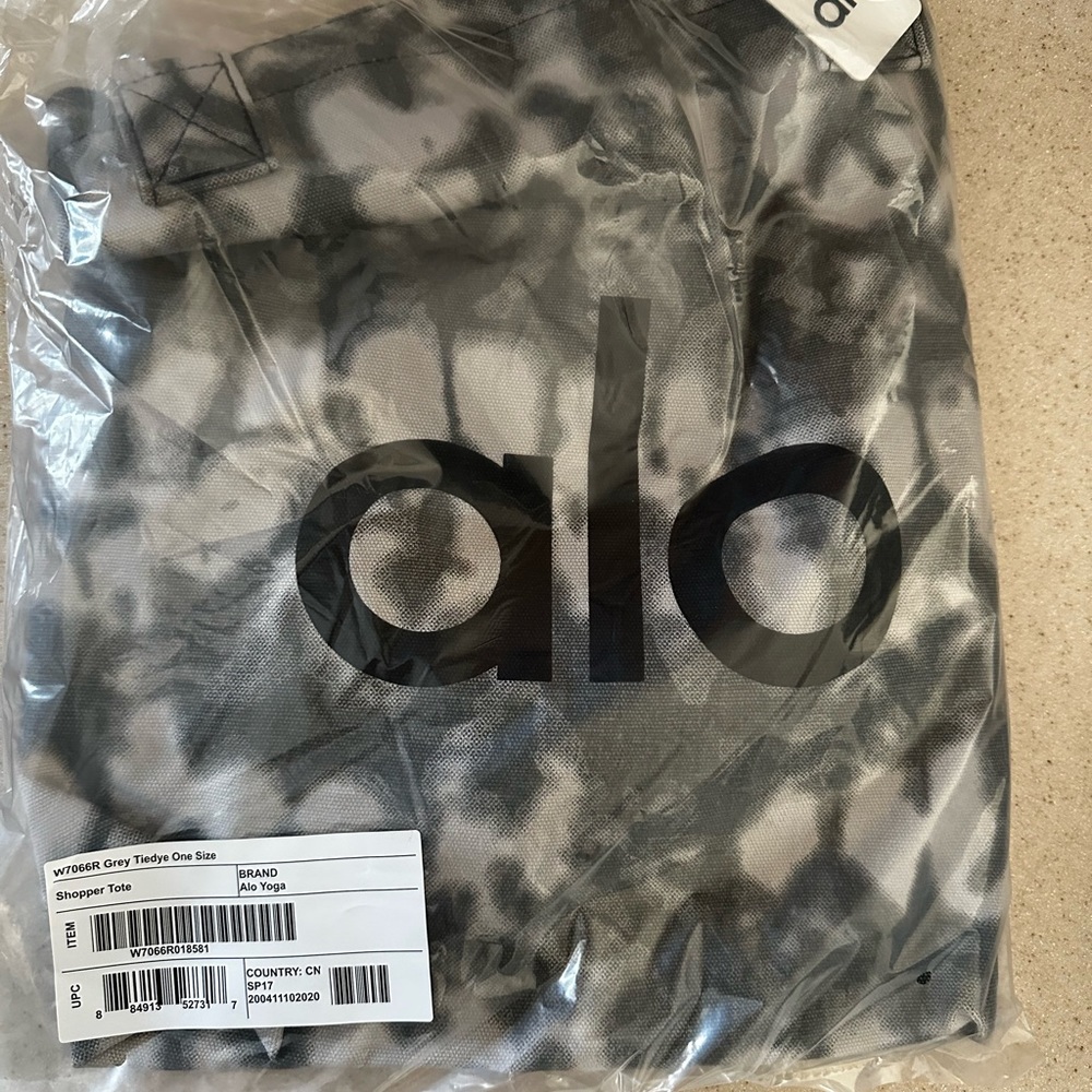 ALO shopper tote bag